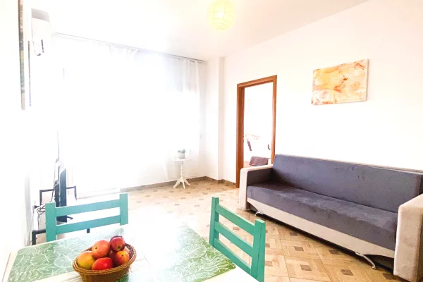 Shtepi me qera 1+1 ne Durres - 200 Euro