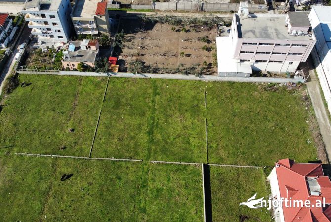 Truall ose Toke  ne Durres - 310,000 Euro
