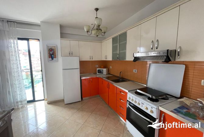 Shtepi ne shitje 2+1 ne Tirane - 215,000 Euro