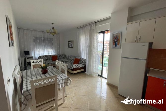Shtepi ne shitje 2+1 ne Tirane - 215,000 Euro