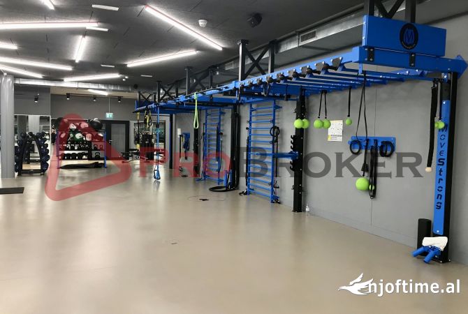 Ambient biznesi ne shitje 1+1 ne Tirane - 325,000 Euro
