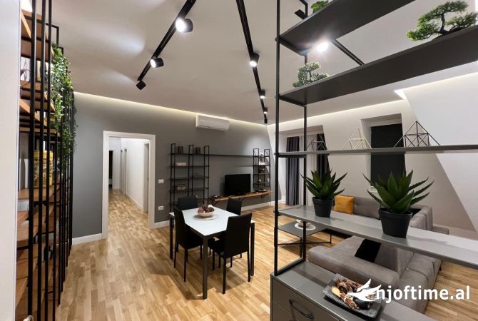 Shtepi me qera 2+1 ne Tirane - 1,800 Euro
