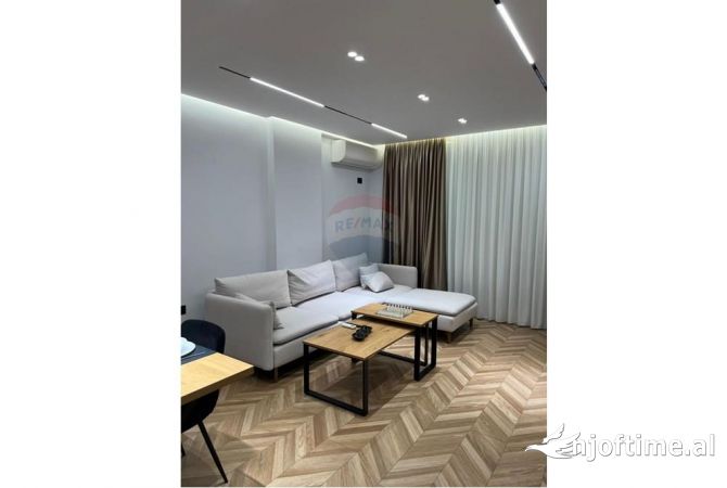 Shtepi me qera 1+1 ne Tirane - 1,000 Euro