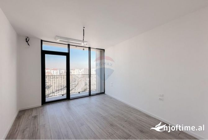 Shtepi me qera 2+1 ne Tirane - 1,300 Euro