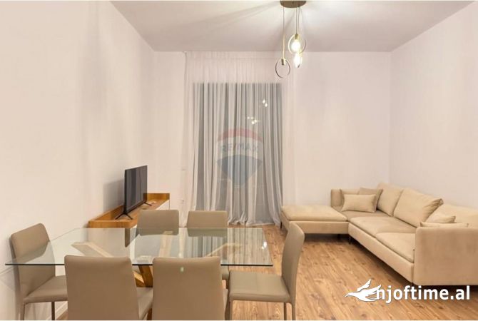 Shtepi me qera 1+1 ne Tirane - 800 Euro