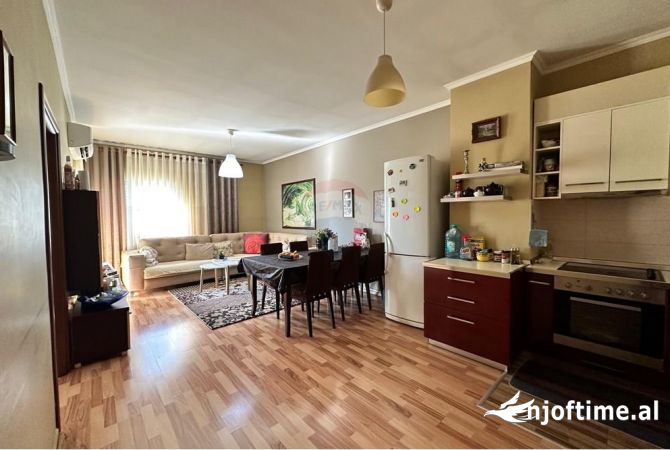 Shtepi ne shitje 1+1 ne Tirane - 95,000 Euro