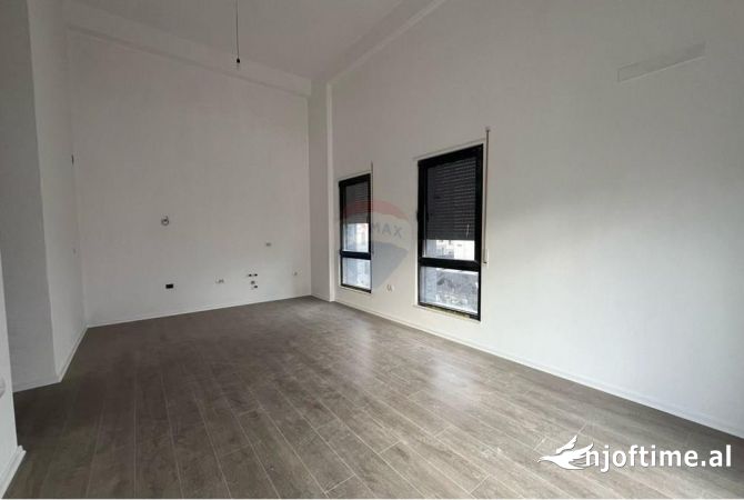 Shtepi ne shitje 2+1 ne Tirane - 169,000 Euro