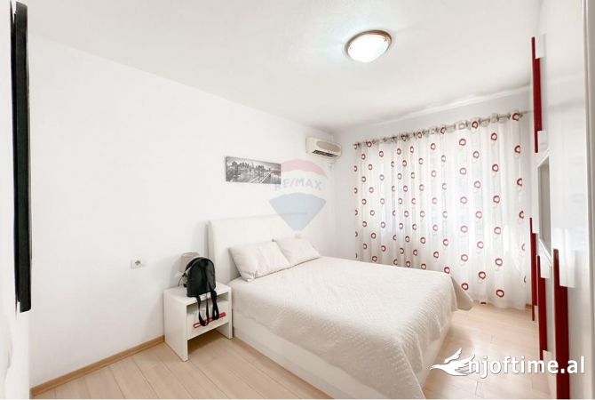 Shtepi me qera 2+1 ne Tirane - 700 Euro
