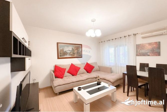 Shtepi me qera 2+1 ne Tirane - 700 Euro
