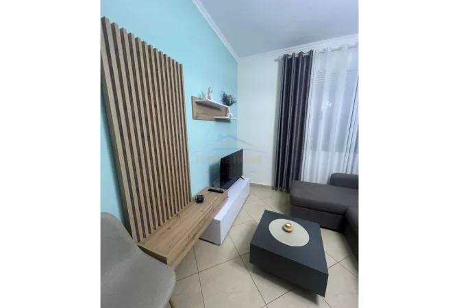 Shtepi me qera 1+1 ne Tirane - 420 Euro