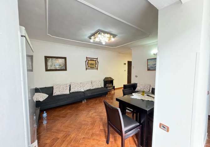Shtepi ne shitje 2+1 ne Tirane - 90,000 Euro