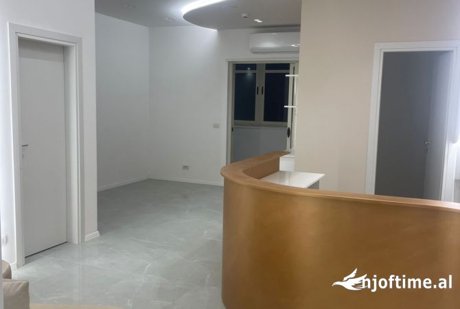 Ambient biznesi me qera 1+1 ne Tirane - 2,000 Euro
