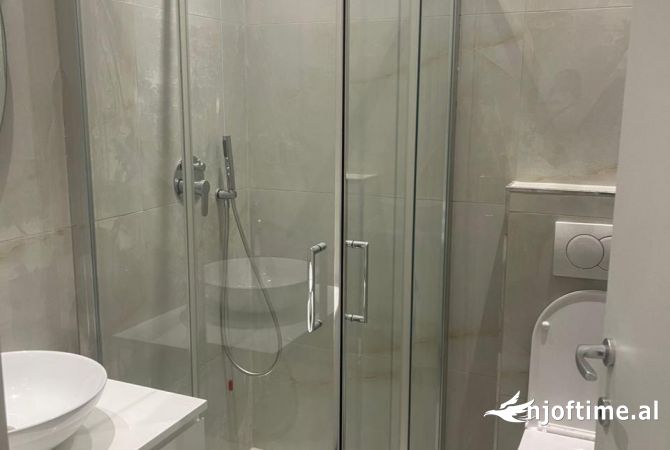 Okazion ambient biznesi me qera