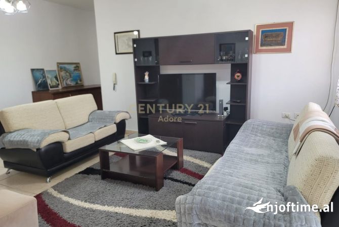 Shtepi me qera 2+1 ne Tirane - 600 Euro