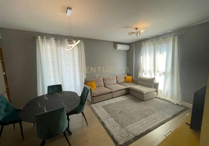 Casa in affitto 3+1 a Tirana - 800 Euro