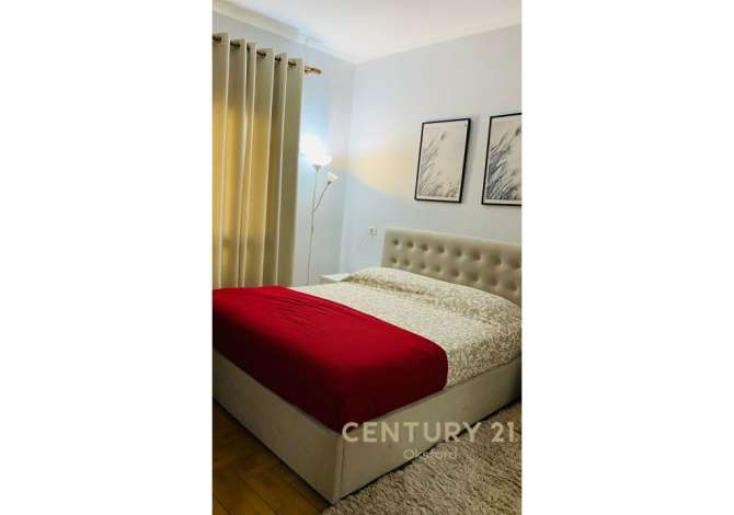 Shtepi me qera 2+1 ne Tirane - 650 Euro