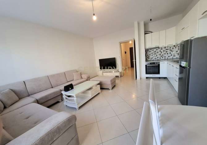 Shtepi me qera 2+1 ne Tirane - 500 Euro