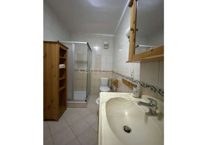 Shtepi me qera 2+1 ne Tirane - 650 Euro