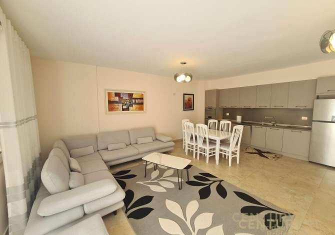 Shtepi me qera 2+1 ne Tirane - 700 Euro