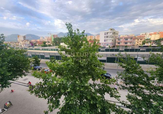 Shtepi me qera 2+1 ne Tirane - 500 Euro