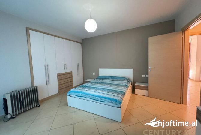 Shtepi me qera 2+1 ne Tirane - 550 Euro