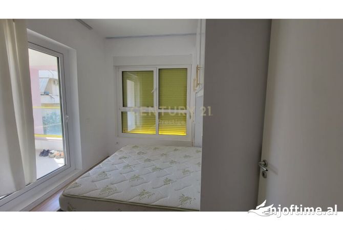 Shtepi me qera 2+1 ne Tirane - 450 Euro