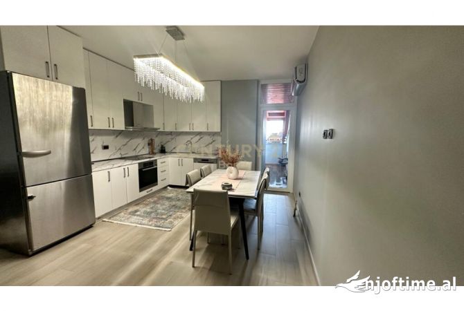 Shtepi me qera 2+1 ne Tirane - 600 Euro