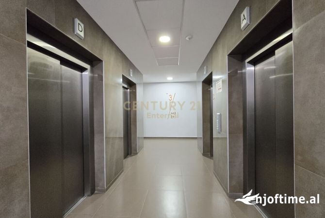 Jepet me qira apartament/zyre 2+1+2 tek "Ambasador 3"  Tirana, Albania Per Qira 2,000 Euro /Muaj