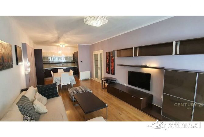 Shtepi me qera 2+1 ne Tirane - 750 Euro