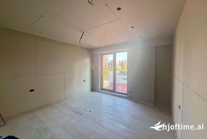 Shtepi ne shitje 1+1 ne Tirane - 210,300 Euro