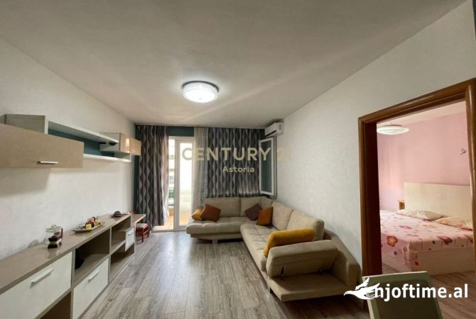 Shtepi me qera 2+1 ne Tirane - 500 Euro