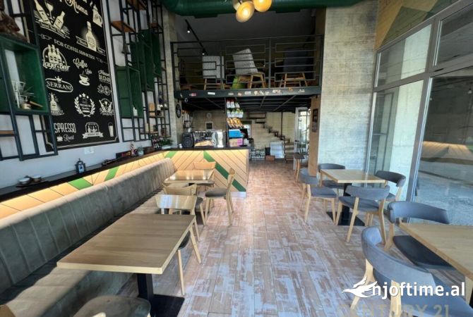 Ambient biznesi me qera 2+1 ne Tirane - 500 Euro