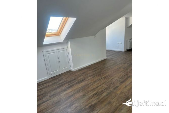 Shtepi me qera 3+1 ne Tirane - 1,200 Euro