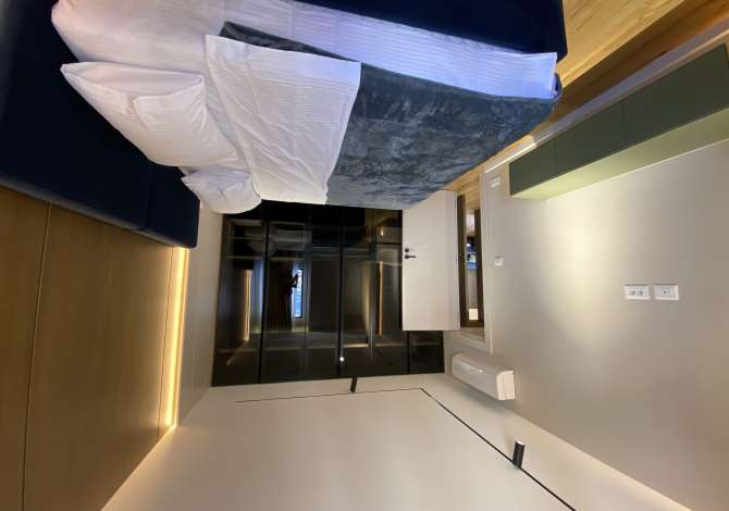 Shtepi me qera 2+1 ne Tirane - 700 Euro