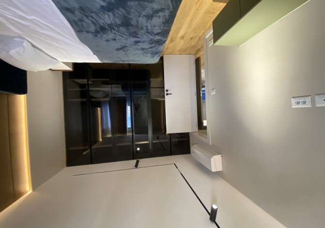 Shtepi me qera 2+1 ne Tirane - 700 Euro