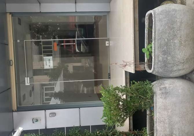Business Property for Rent 1+1 in Elbasan - 23,000 Leke
