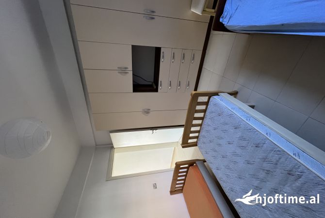 Shtepi me qera 1+1 ne Tirane - 25,000 Leke