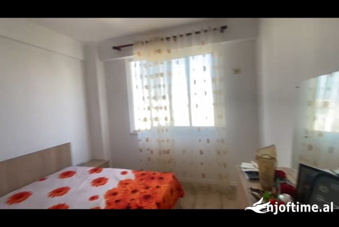 Shtepi me qera 1+1 ne Tirane - 350 Euro