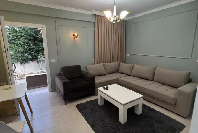 Shtepi me qera Garsoniere ne Tirane - 25,000 Leke