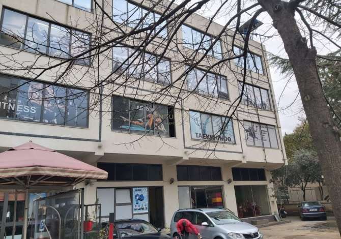 Ambient biznesi me qera 1+1 ne Tirane - 1,200 Euro