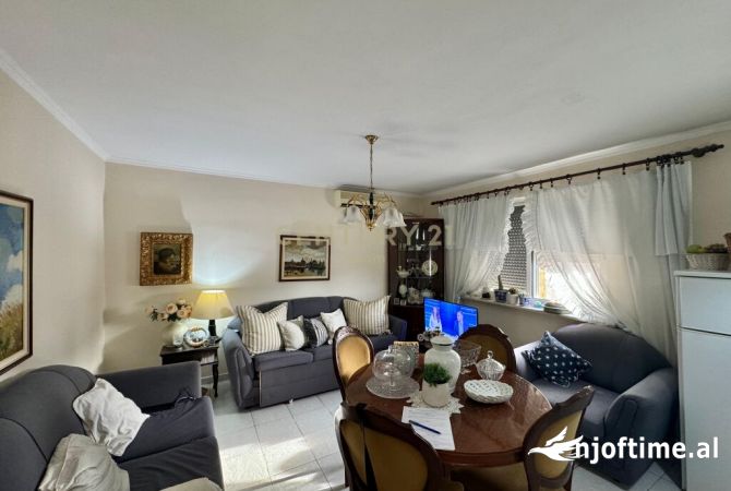 Shtepi ne shitje 1+1 ne Tirane - 75,000 Euro