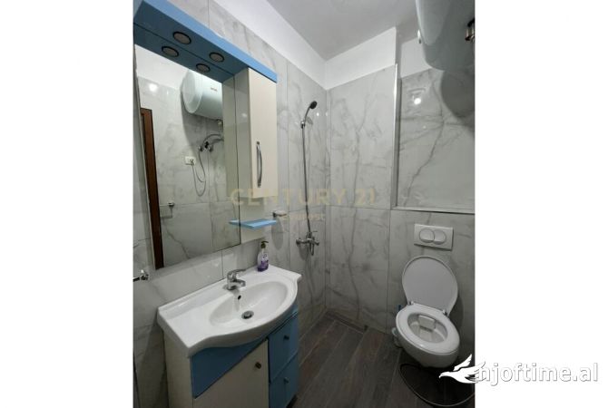 Shtepi me qera Garsoniere ne Tirane - 550 Euro