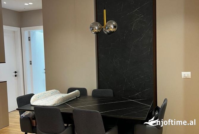 Shtepi ne shitje 2+1 ne Tirane - 200,000 Euro