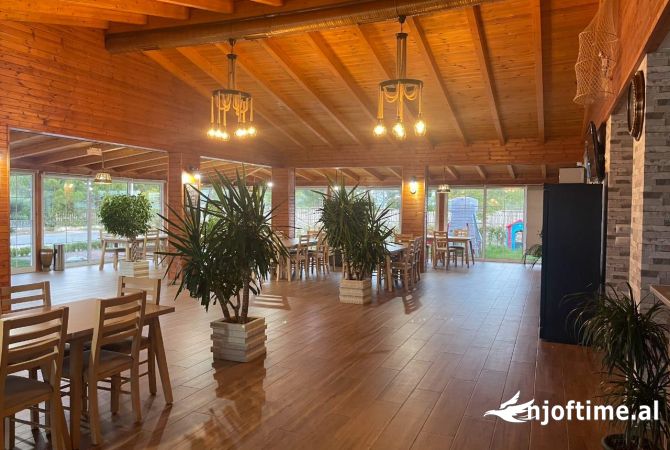 Ambient biznesi ne shitje 2+1 ne Lezhe - 500,000 Euro