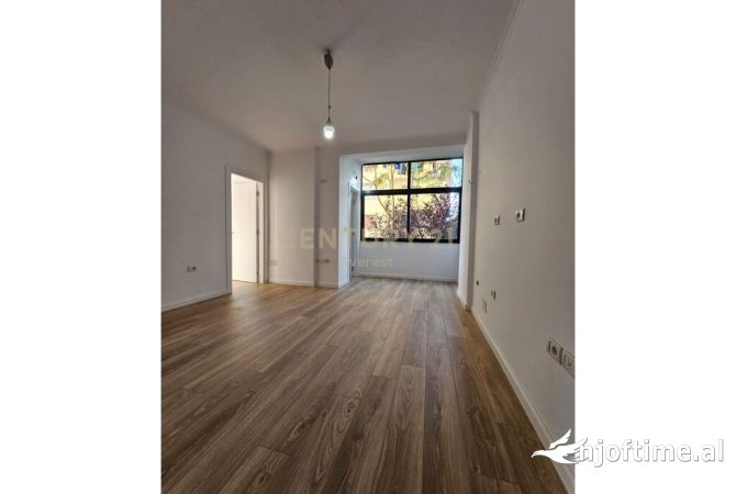 Shtepi ne shitje 1+1 ne Tirane - 112,000 Euro