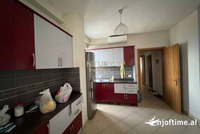 Shtepi ne shitje 1+1 ne Tirane - 104,000 Euro