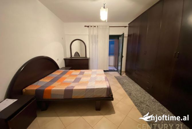 Shtepi ne shitje 1+1 ne Tirane - 120,000 Euro