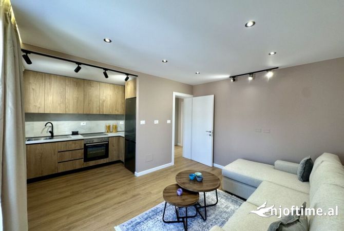 Shtepi ne shitje 2+1 ne Tirane - 158,000 Euro