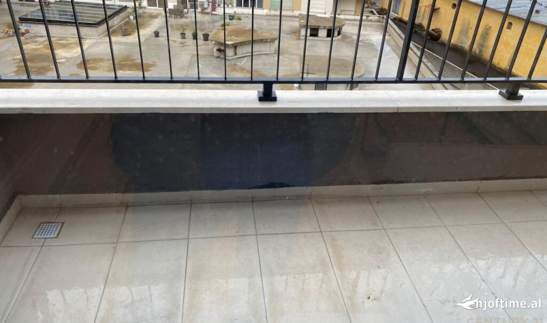 Shtepi me qera Apartament ne Tirane, 2+1, Mobilimi E mobiluar, Pagesa 720  Euro.