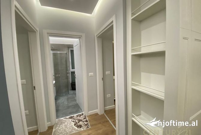 Shtepi me qera Apartament ne Tirane, 2+1, Mobilimi E mobiluar, Pagesa 1,200  Euro.